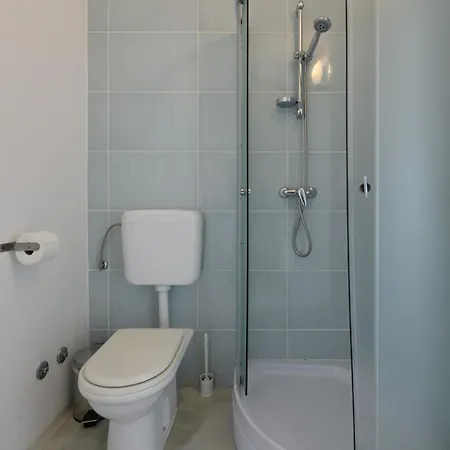 Apartman Poolside - Pool & Gym